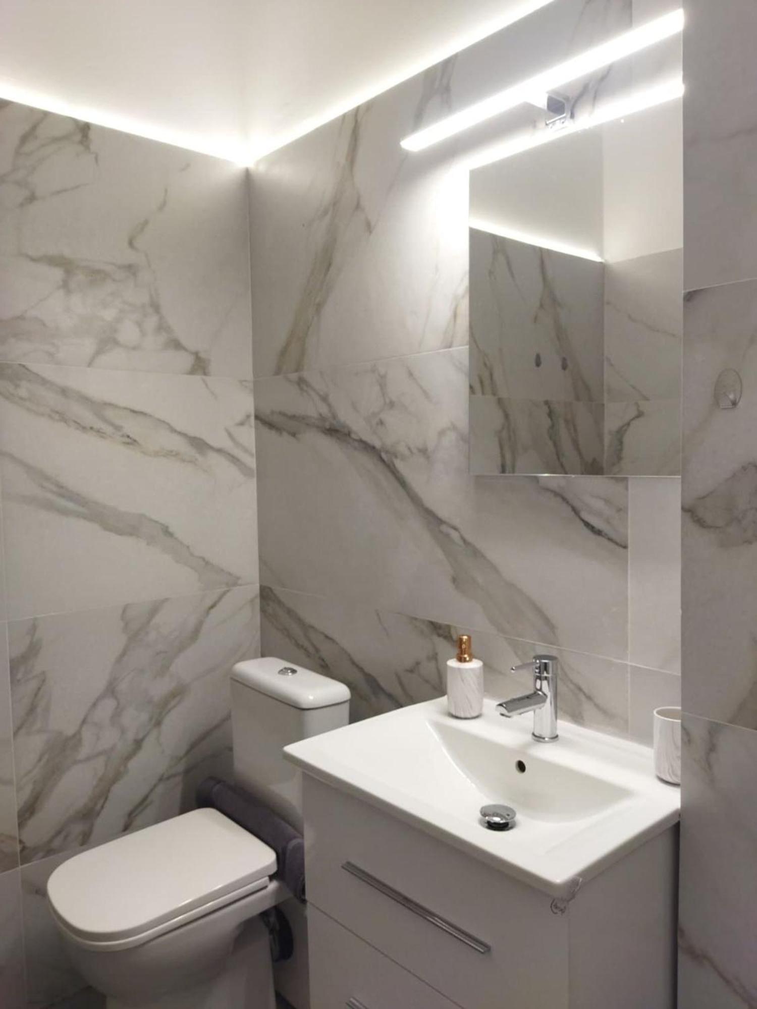 Afrodite Central Apartment By Vpn Atena Exterior foto