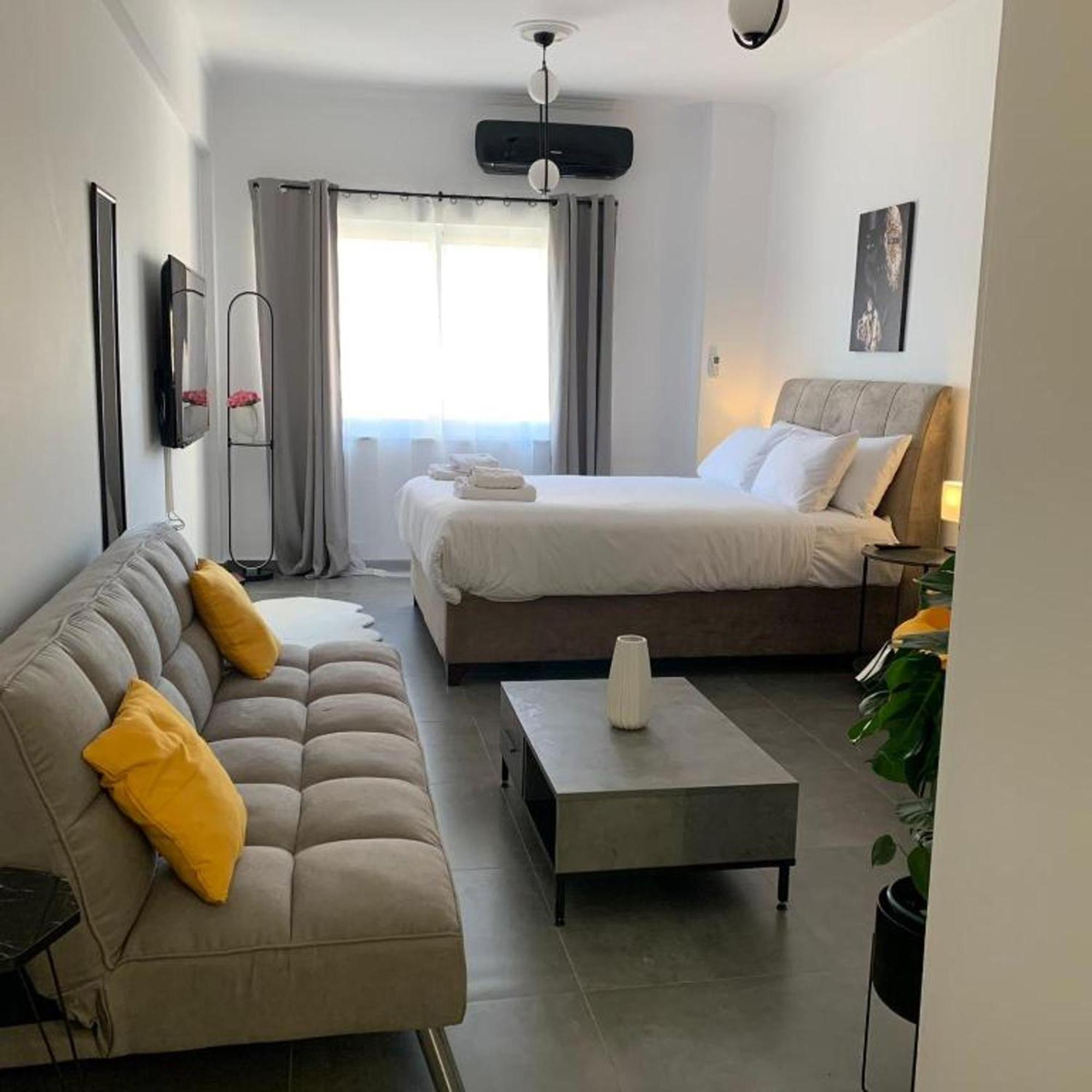 Afrodite Central Apartment By Vpn Atena Exterior foto